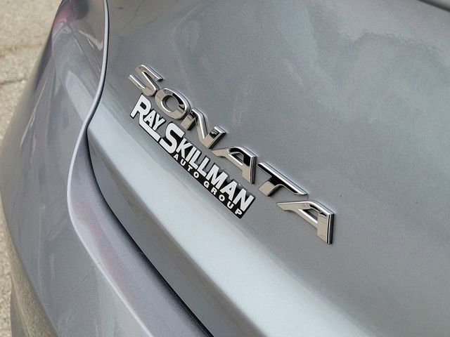 Used 2016 Hyundai Sonata Limited w/ Option Group 04 image 8