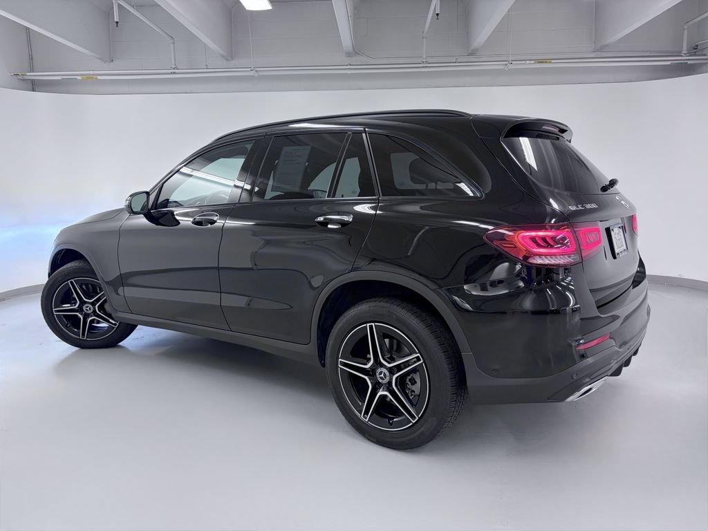 Used 2021 Mercedes-Benz GLC 300 4MATIC image 8