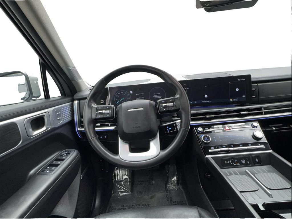 Used 2025 Hyundai Santa Fe Limited FWD image 40