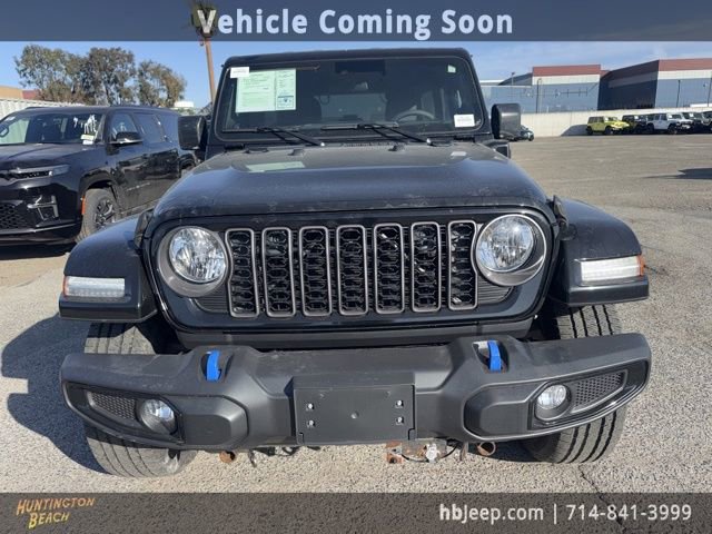 Used 2024 Jeep Wrangler Unlimited w/ Convenience Group image 2