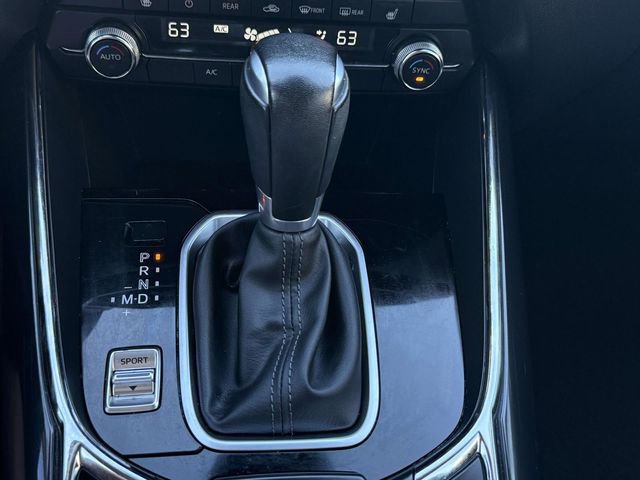 Used 2019 MAZDA CX-9 Touring w/ Touring Premium Package image 16