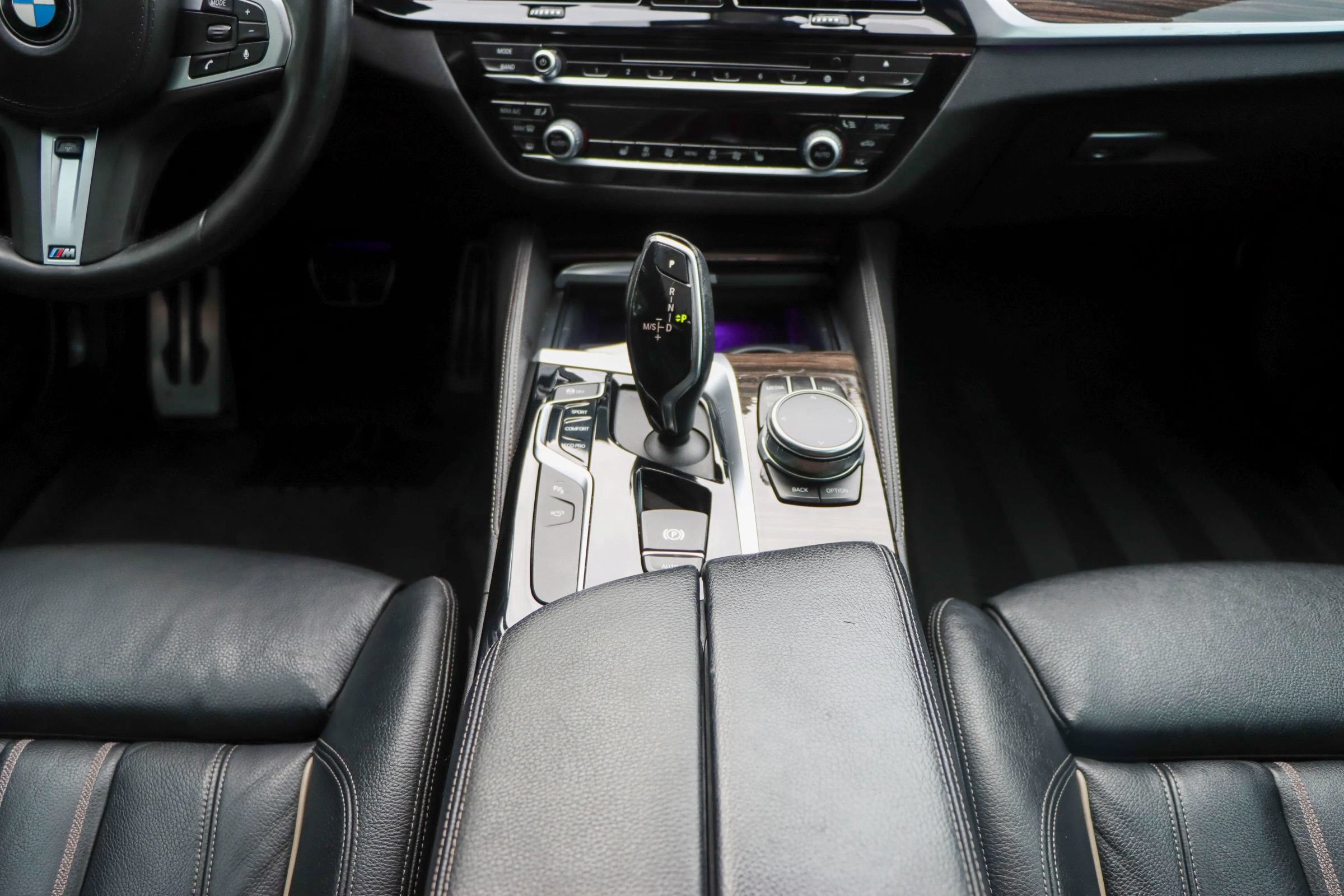 Used 2017 BMW 540i RWD image 27