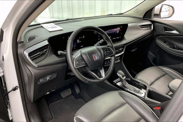 Certified 2025 Buick Encore GX Avenir w/ Avenir Convenience Package AWD/4WD image 16