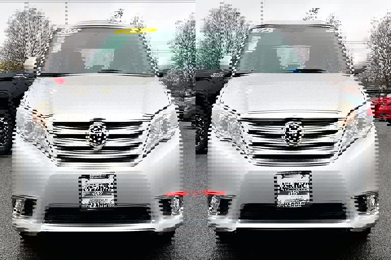 Used 2012 Toyota Avalon Limited image 3