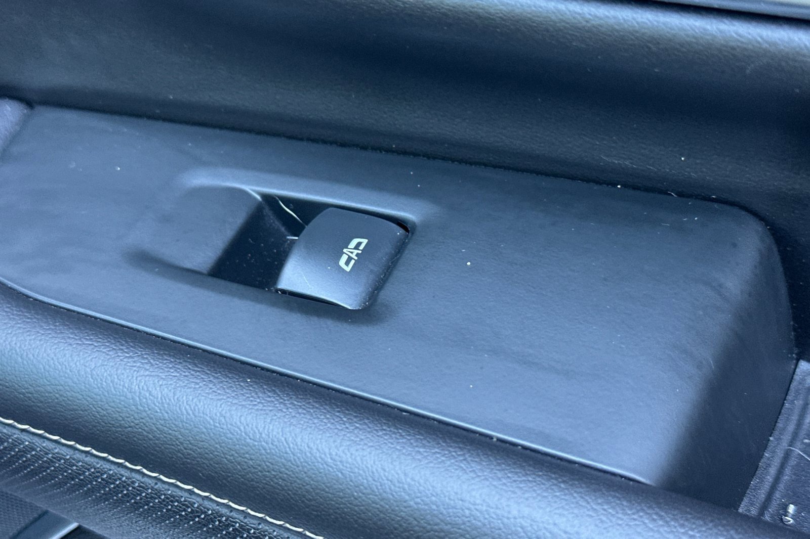 Used 2021 GMC Yukon SLT image 24