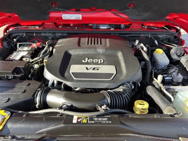 Used 2018 Jeep Wrangler Rubicon w/ Connectivity Group image 26