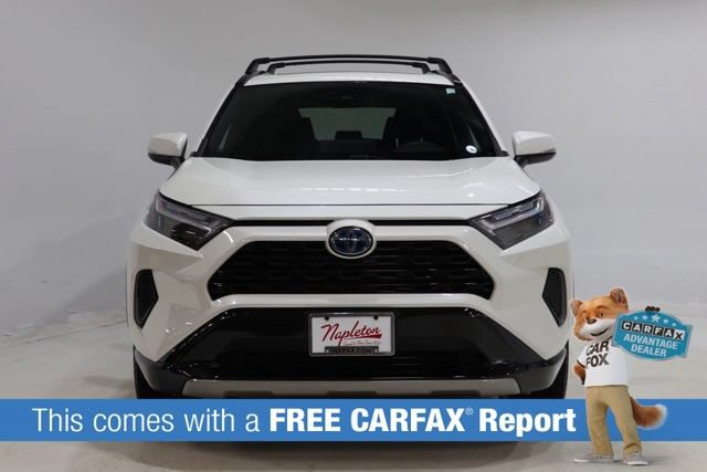 Used 2022 Toyota RAV4 SE w/ Convenience Package AWD/4WD image 2