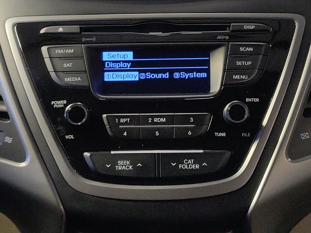 Used 2015 Hyundai Elantra SE FWD image 25
