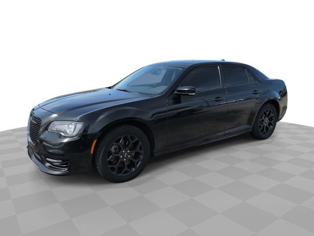 Used 2022 Chrysler 300 Touring L w/ Comfort Group