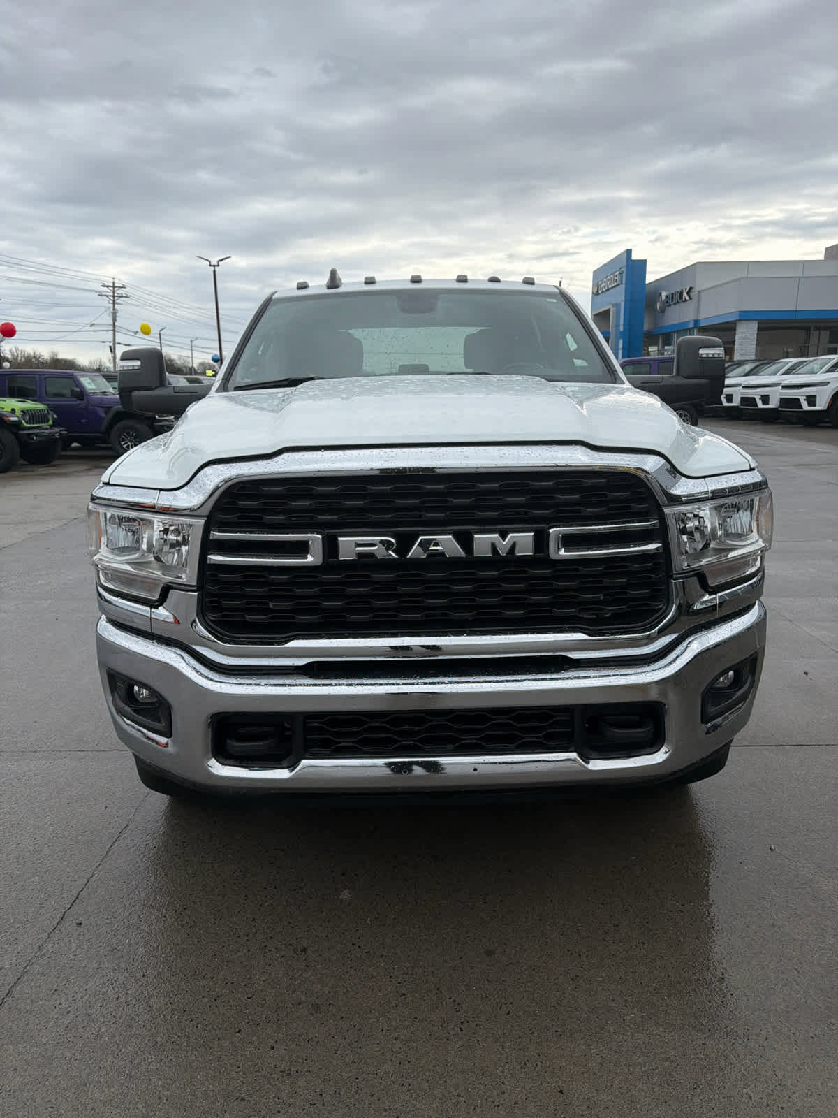 Used 2024 RAM 3500 Big Horn image 3