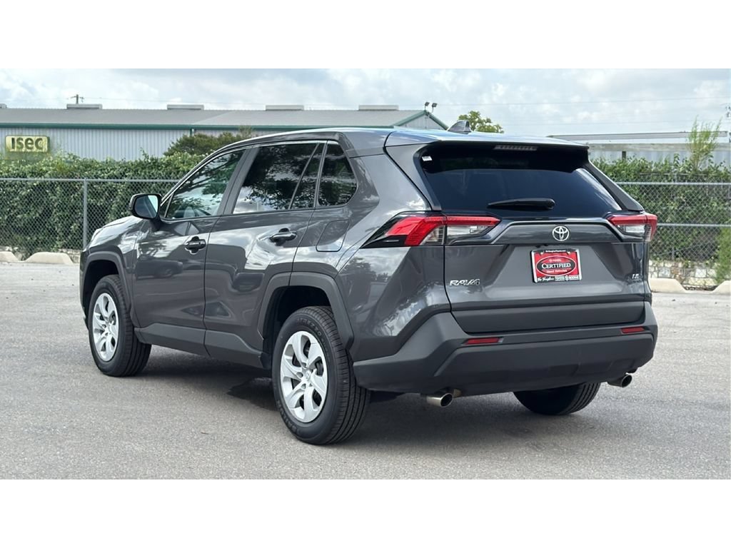 Used 2024 Toyota RAV4 LE FWD image 6