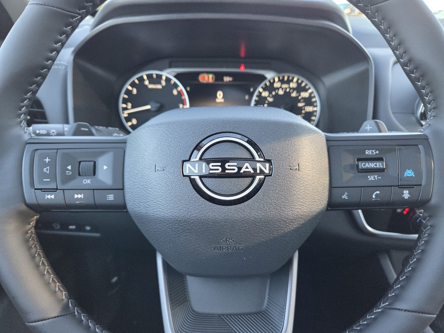 New 2026 Nissan Rogue Dark Armor AWD/4WD image 32