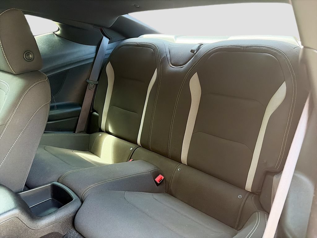 Used 2016 Chevrolet Camaro SS RWD image 24