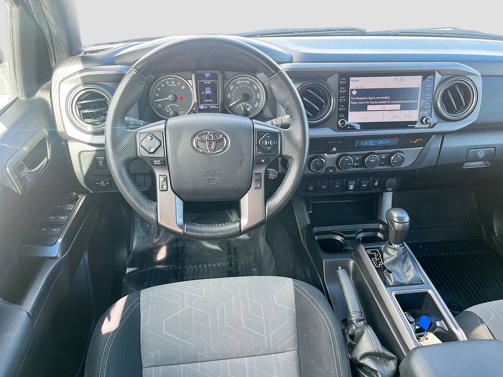 Used 2022 Toyota Tacoma TRD Off-Road w/ Technology Package image 21