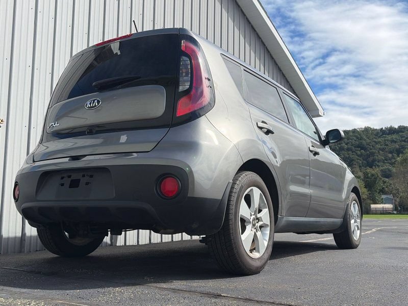 Used 2019 Kia Soul FWD image 10