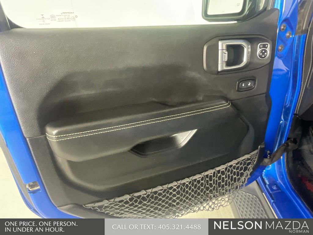Used 2020 Jeep Gladiator Overland AWD/4WD image 16