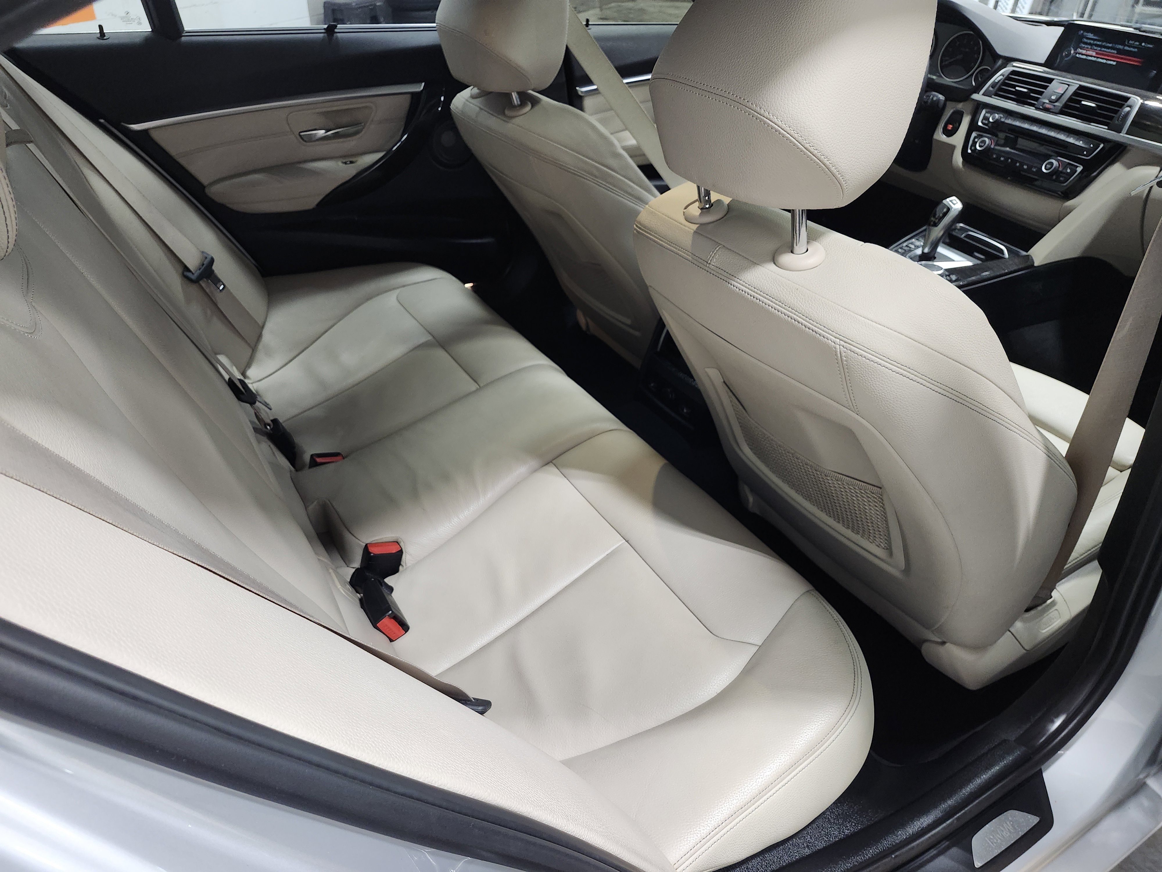 Used 2016 BMW 330e 330e image 25