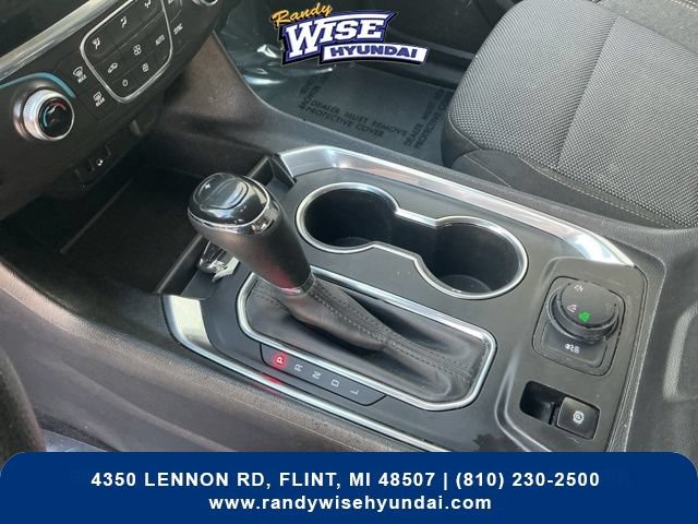 Used 2019 Chevrolet Traverse LS AWD/4WD image 25