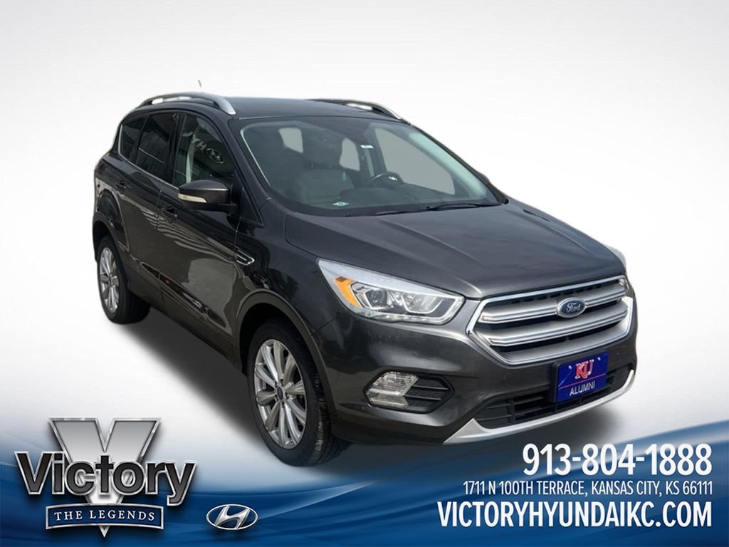 Used 2017 Ford Escape Titanium AWD/4WD image 3