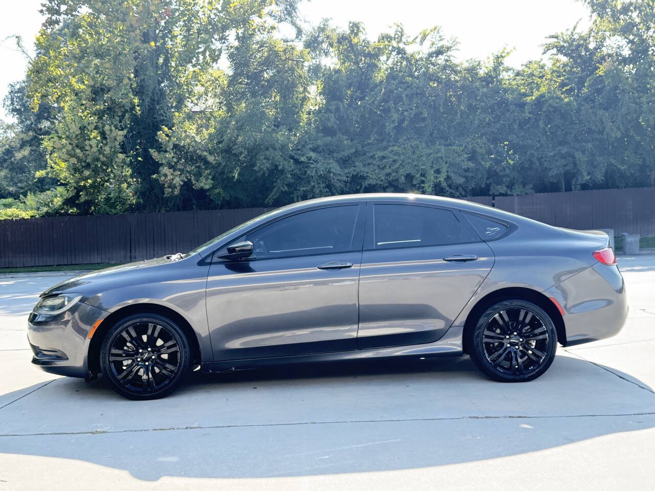 Used 2017 Chrysler 200 LX w/ Dark Appearance Package FWD image 22