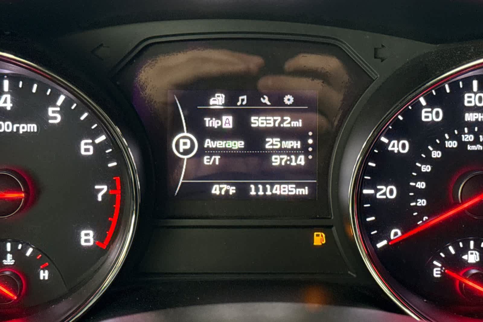 Used 2017 Kia Sedona LX w/ LX Essentials Premium Package FWD image 30