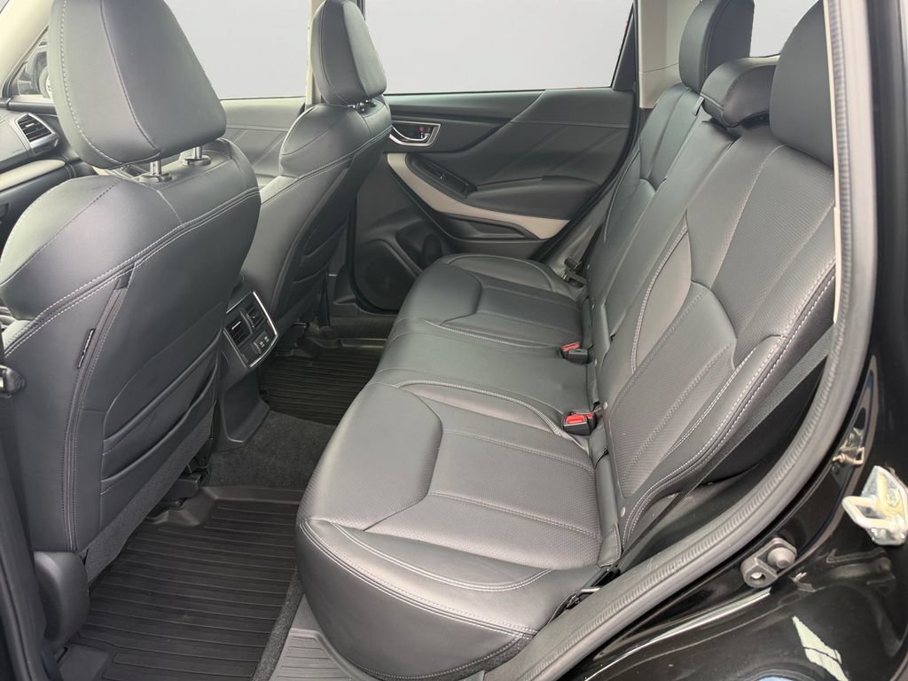 Used 2022 Subaru Forester Limited AWD/4WD image 15