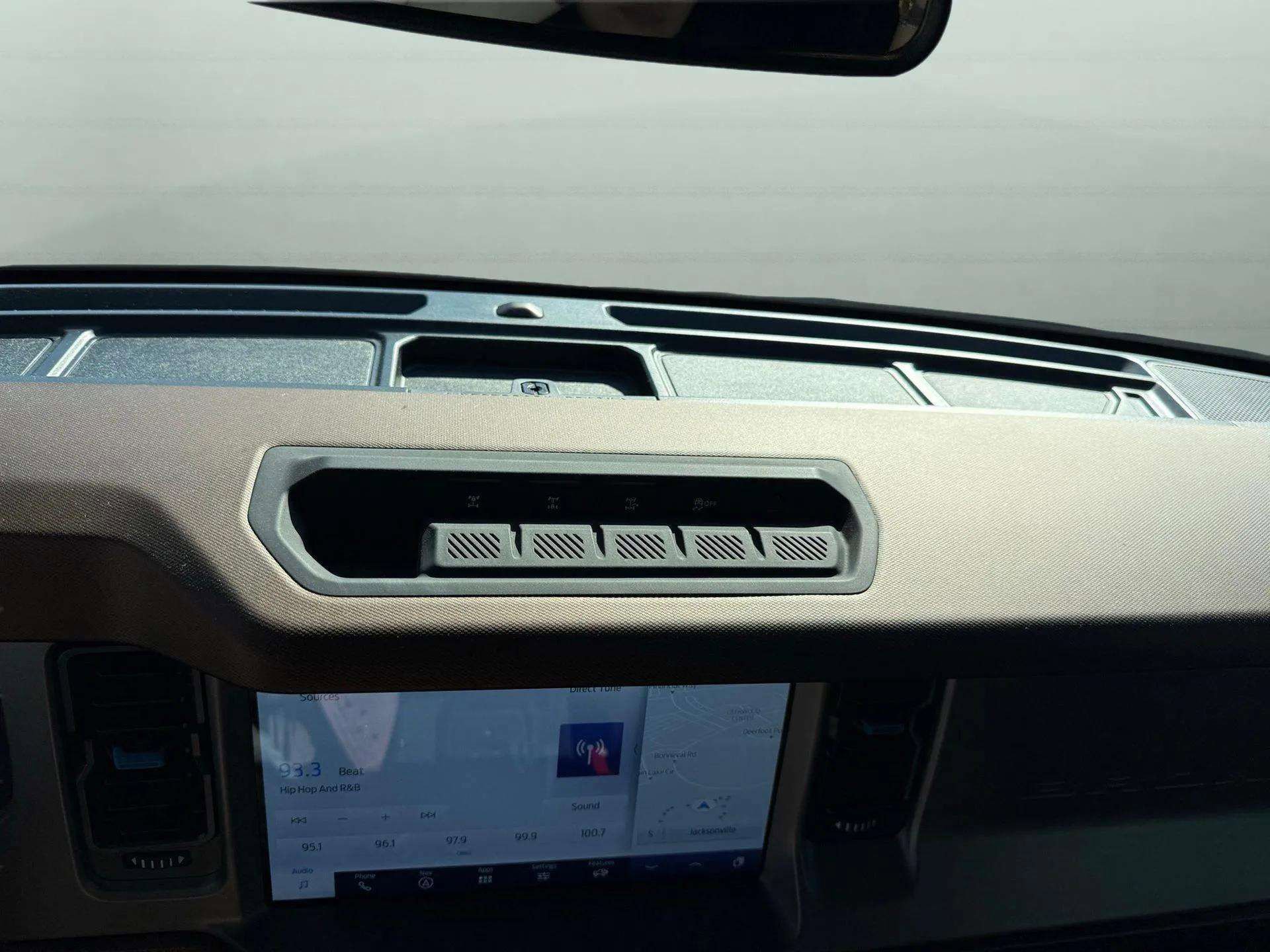 Used 2023 Ford Bronco Outer Banks w/ Sasquatch Package image 47