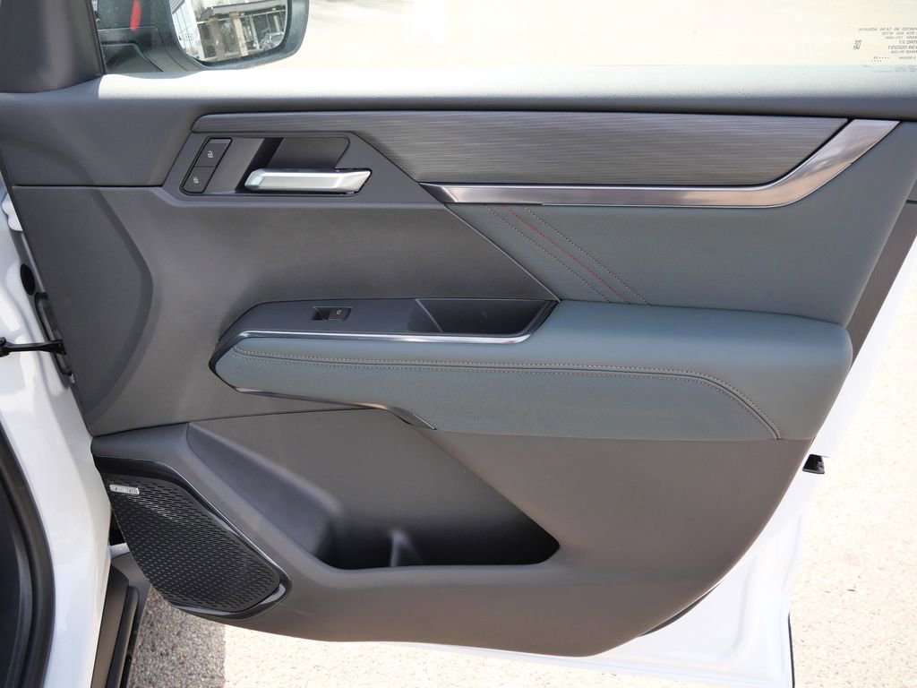 New 2026 GMC Acadia AT4 w/ Luxury Package image 21