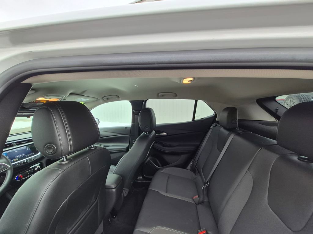 Used 2023 Buick Encore GX Preferred w/ Cold Weather Comfort Package image 18