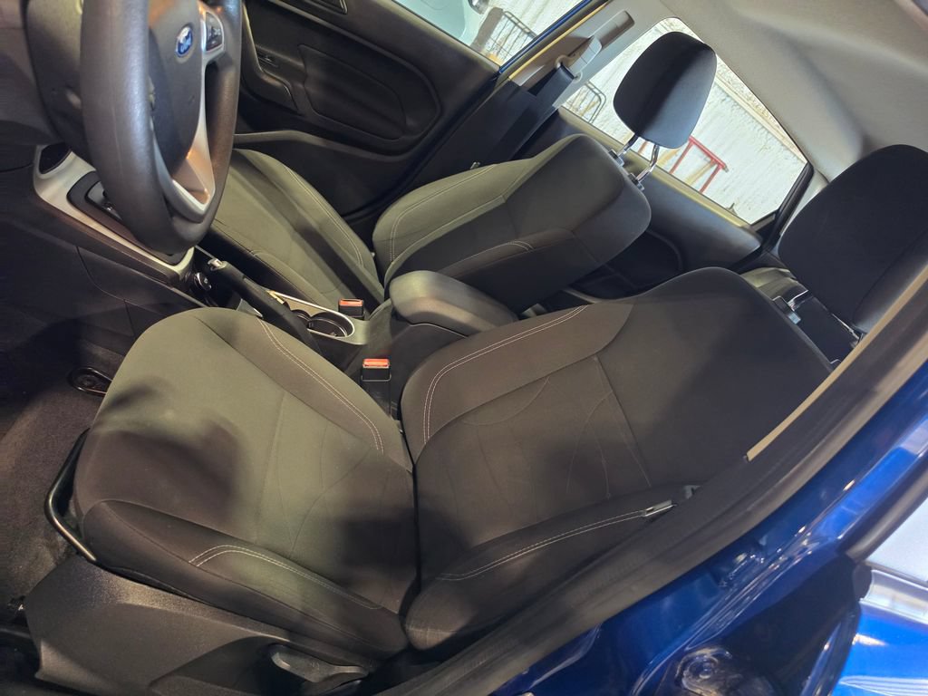 Used 2019 Ford Fiesta SE FWD image 6