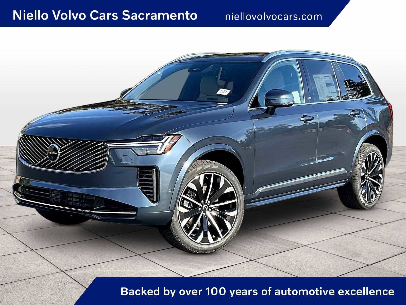 New 2026 Volvo XC90 B6 Plus w/ Protection Package Premier