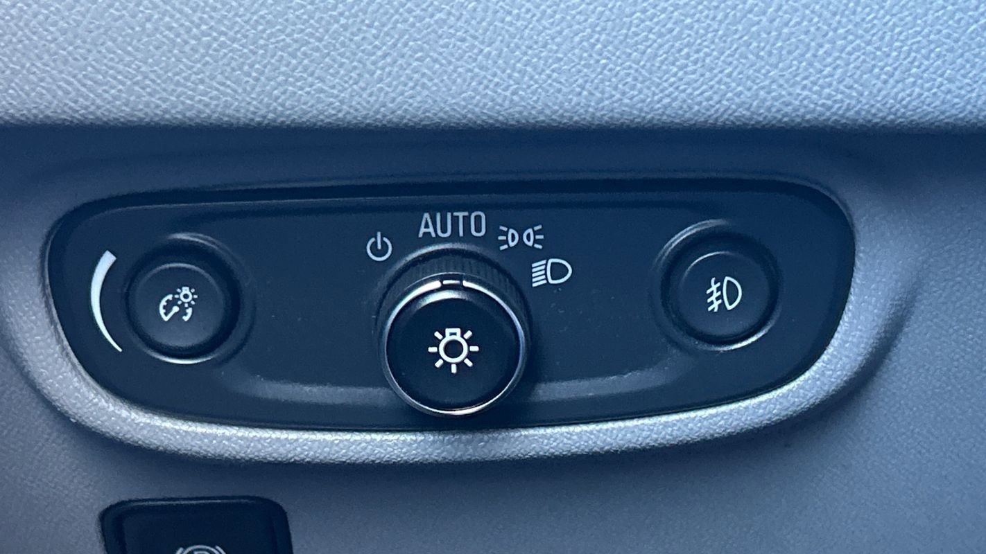 Used 2020 GMC Terrain SLT w/ Preferred Package image 25