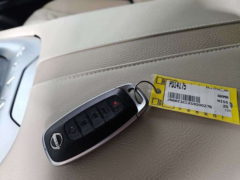 Certified 2025 Nissan Armada Platinum Reserve image 30