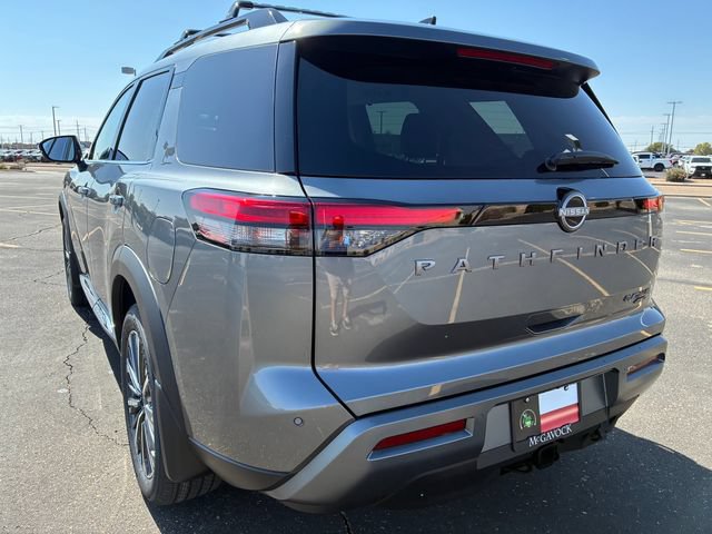 New 2026 Nissan Pathfinder Platinum AWD/4WD image 4