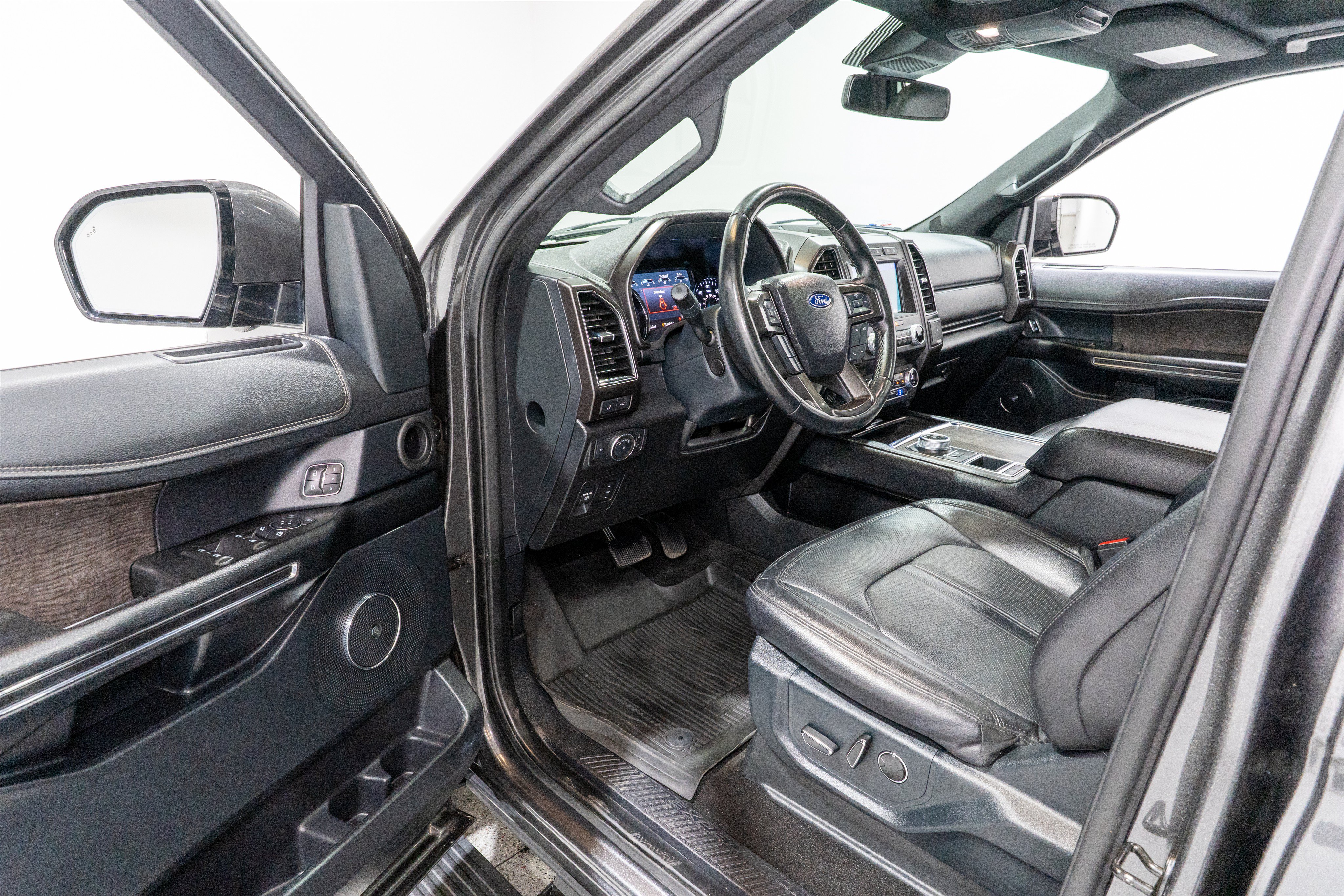 Used 2021 Ford Expedition Limited RWD image 13