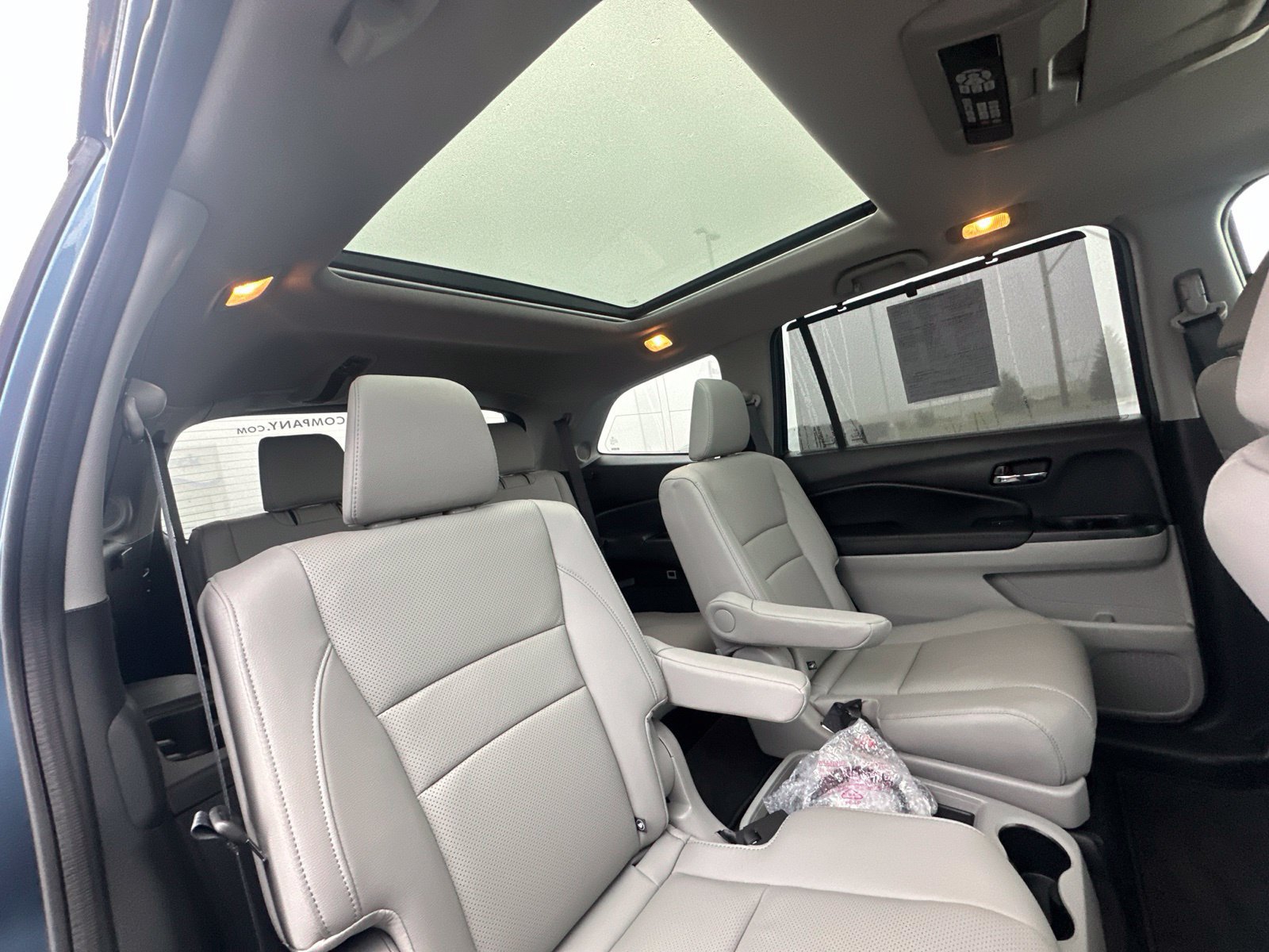 Used 2017 Honda Pilot Elite image 42
