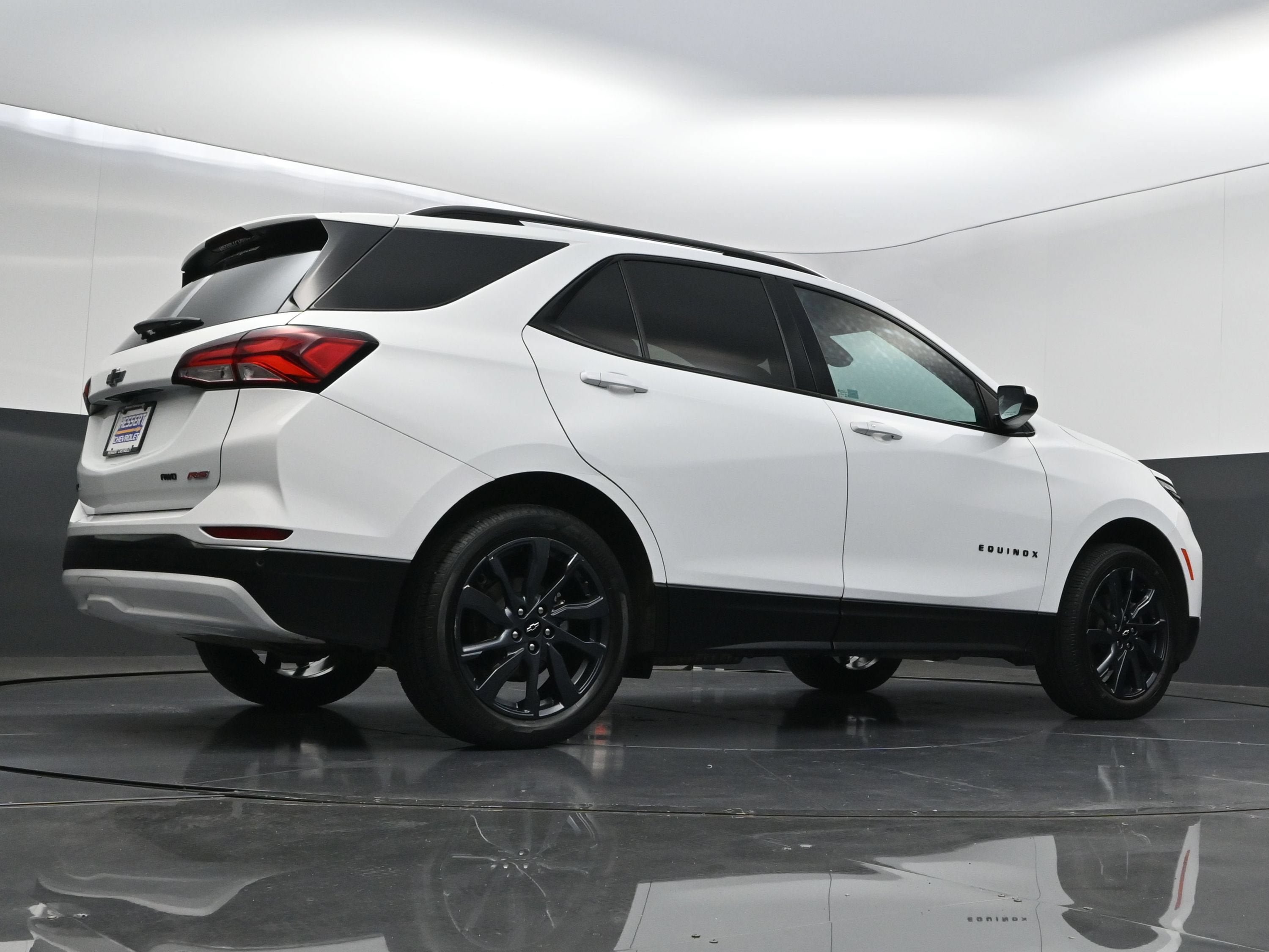 Certified 2022 Chevrolet Equinox RS AWD/4WD image 44