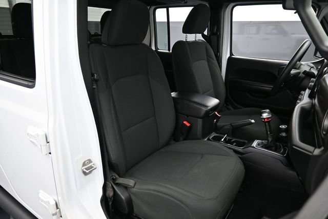 Used 2020 Jeep Gladiator Sport AWD/4WD image 26