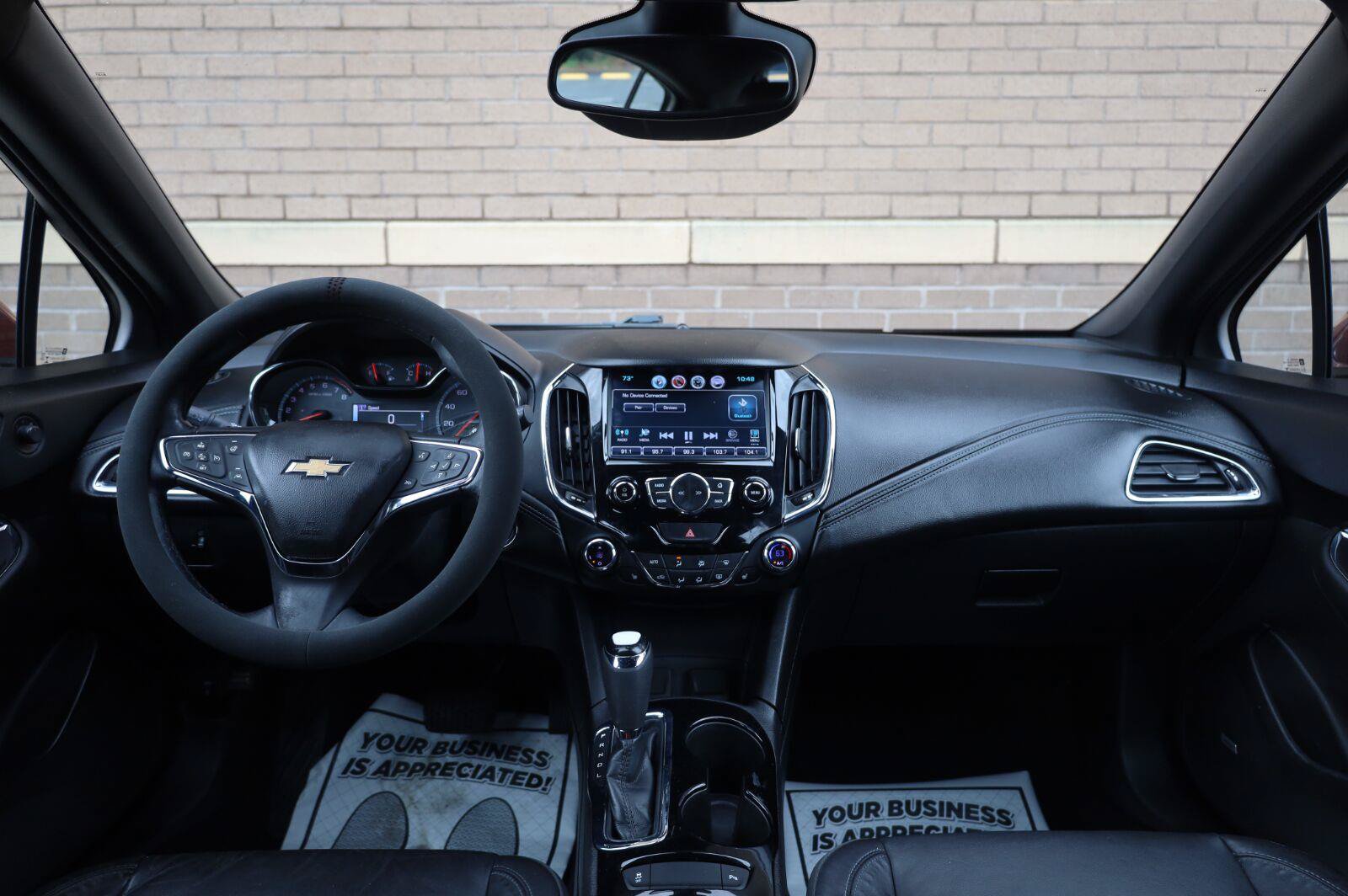 Used 2018 Chevrolet Cruze Premier FWD image 29