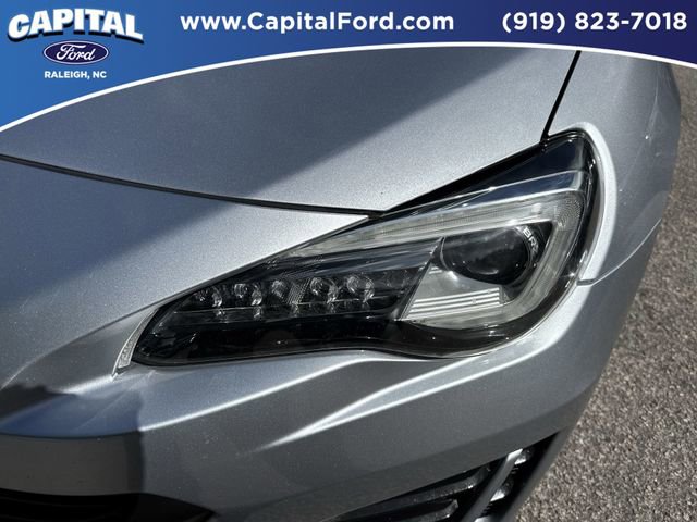 Used 2020 Subaru BRZ Limited w/ Popular Package #1 RWD image 11