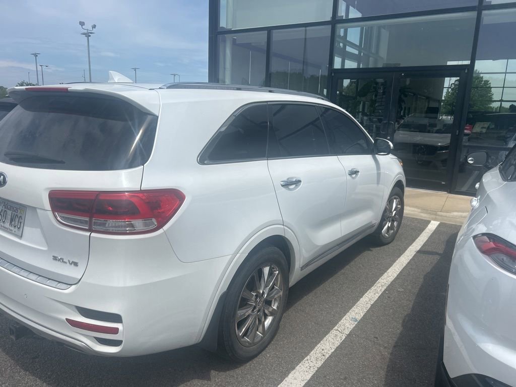 Used 2018 Kia Sorento SX FWD image 4