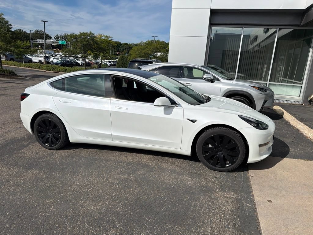 Used 2019 Tesla Model 3 AWD/4WD image 4