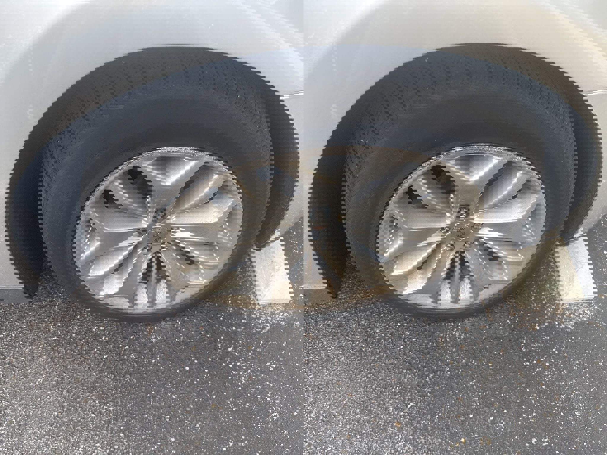 Used 2013 Ford Taurus Limited image 10