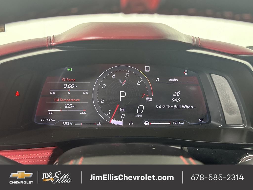 Used 2021 Chevrolet Corvette Stingray Premium Cpe w/ Z51 Performance Package image 19