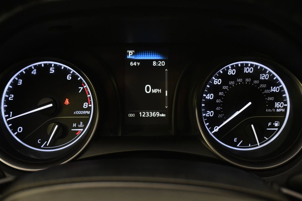 Used 2021 Toyota Camry SE FWD image 23