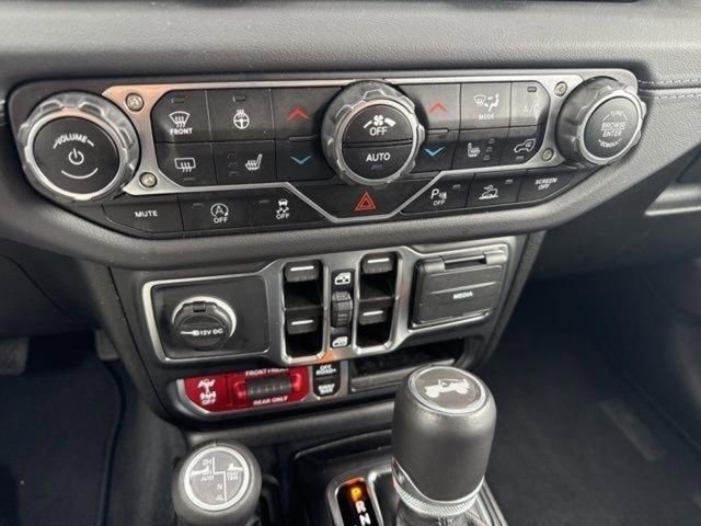 Used 2024 Jeep Wrangler Unlimited Rubicon image 23