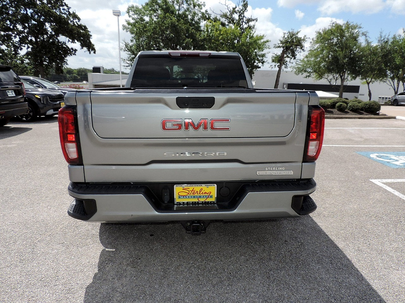 Certified 2023 GMC Sierra 1500 Elevation RWD image 6