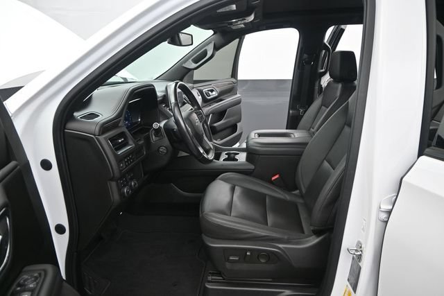 Used 2022 Chevrolet Tahoe Z71 w/ Luxury Package AWD/4WD image 13