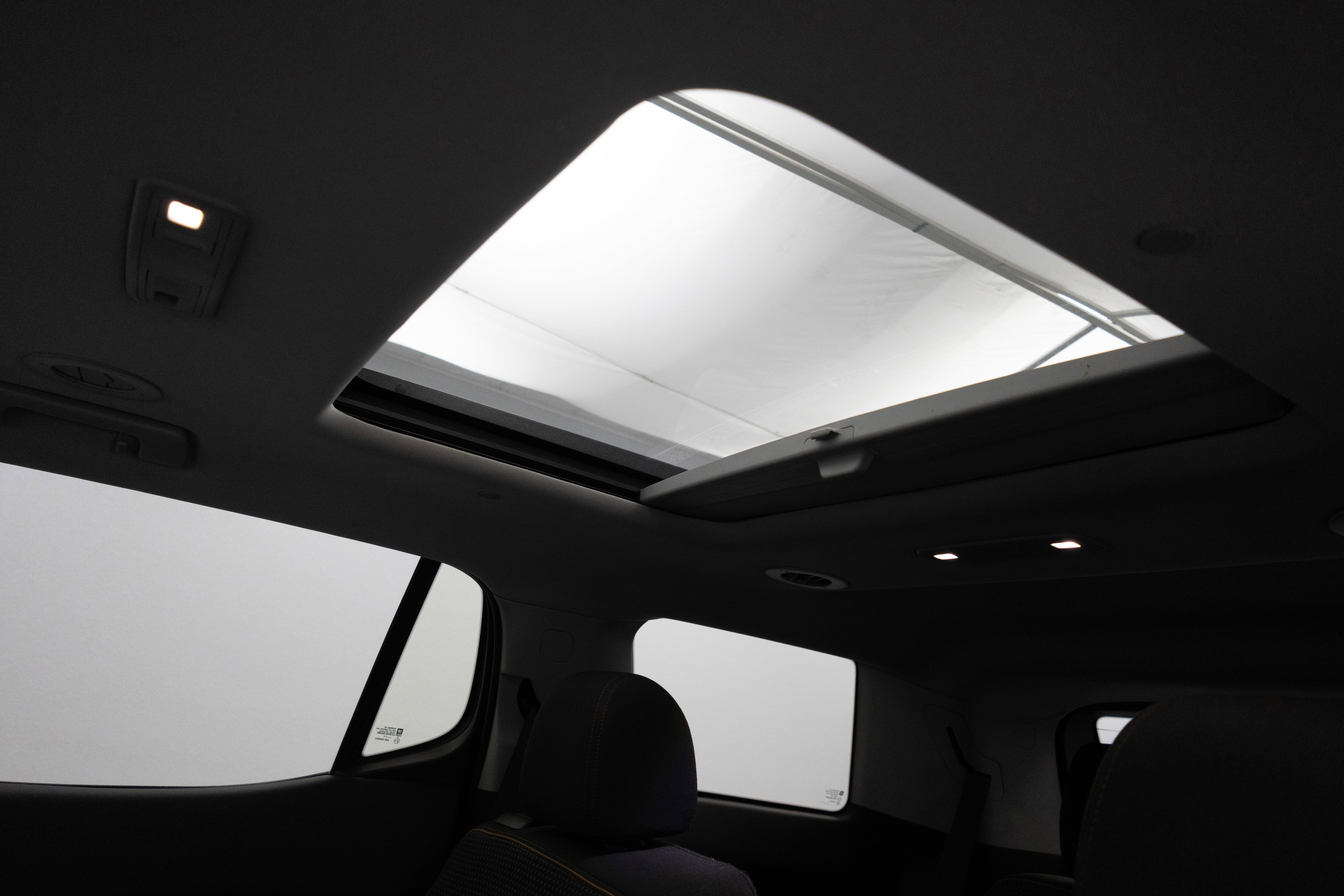 Used 2020 GMC Acadia AT4 w/ Trailering Package image 5