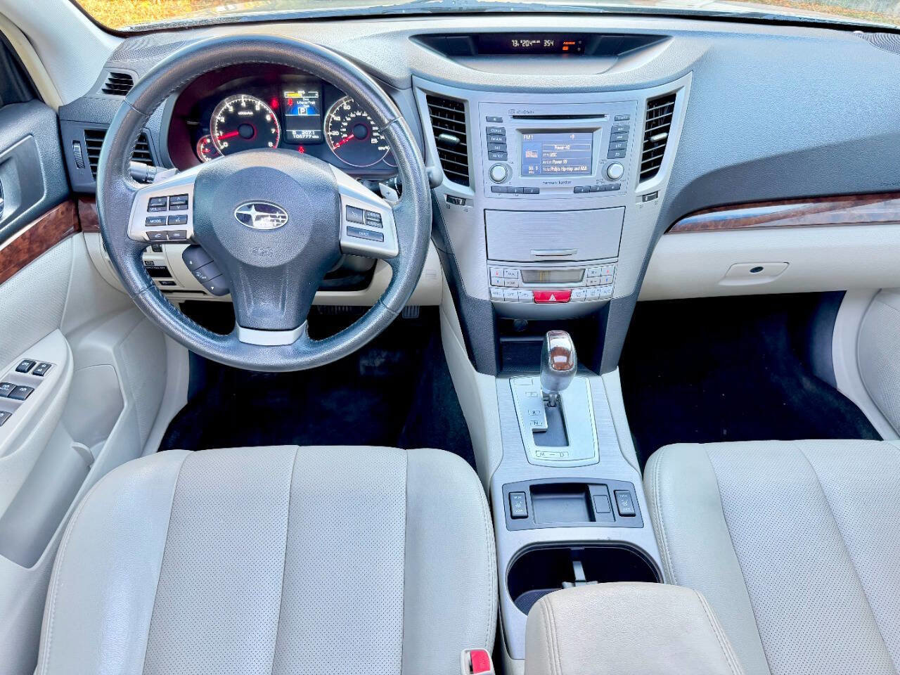 Used 2014 Subaru Legacy 2.5i Limited w/ Moonroof Package image 27